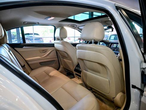Used 2015 BMW 528i xDrive Sedan AWD/4WD image 21