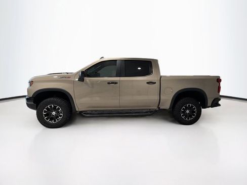 Certified 2022 Chevrolet Silverado 1500 ZR2 w/ Technology Package image 4