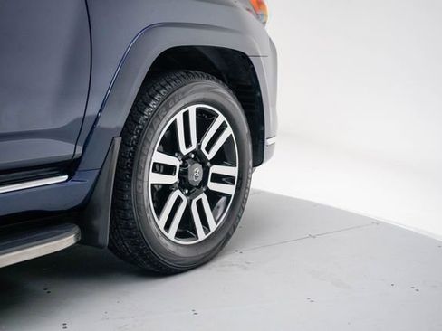Used 2023 Toyota 4Runner Limited AWD/4WD image 11