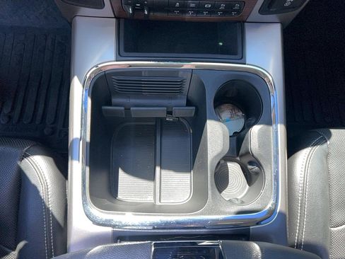 Used 2017 RAM 2500 Laramie w/ Sport Appearance Group AWD/4WD image 22