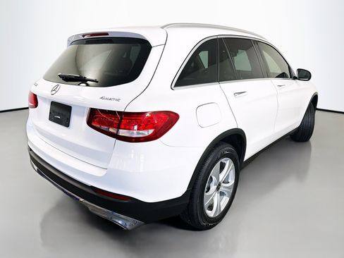 Used 2018 Mercedes-Benz GLC 300 4MATIC image 7