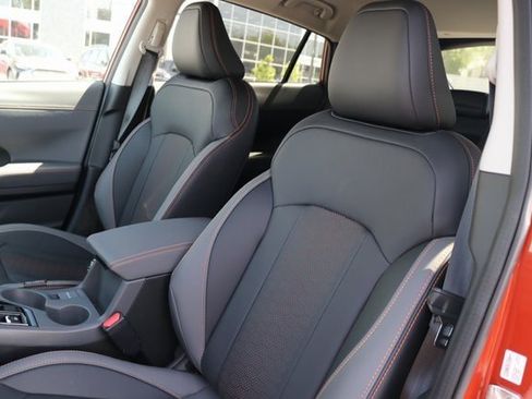 Used 2025 Subaru Crosstrek 2.5i Limited w/ Crosstrek Mirror Package image 25