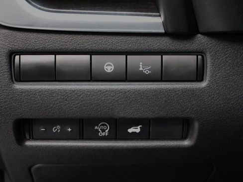 Certified 2023 Nissan Rogue Platinum w/ Platinum Premium Package image 43