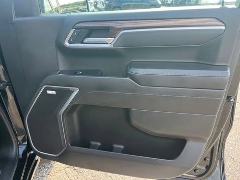 Used 2025 Chevrolet Silverado 1500 RST AWD/4WD image 57