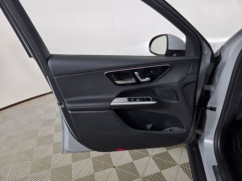 Certified 2026 Mercedes-Benz GLC 300 4MATIC image 21