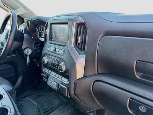 Used 2021 GMC Sierra 3500 4x4 Regular Cab w/ Convenience Package image 19