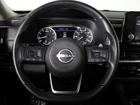 Certified 2025 Nissan Pathfinder SV AWD/4WD image 27