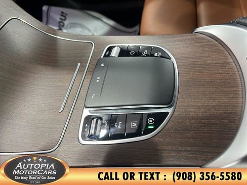 Used 2020 Mercedes-Benz GLC 300 4MATIC Coupe image 41