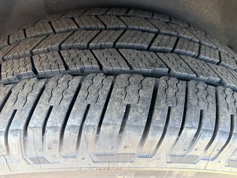 Used 2019 Ford Expedition Platinum RWD image 18