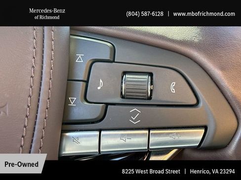Used 2023 Cadillac Escalade Premium Luxury Platinum image 25