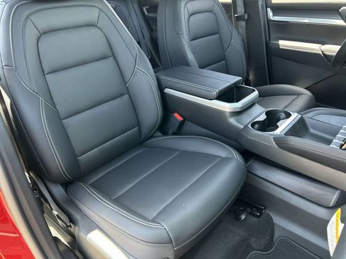 New 2026 GMC Terrain Elevation w/ Elevation Premium Package FWD image 28