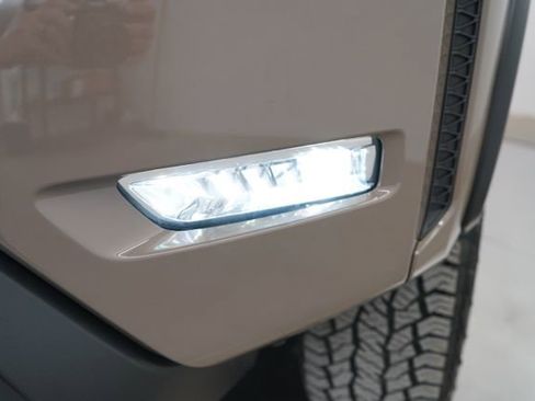 Used 2023 Nissan Frontier PRO-4X w/ Technology Package AWD/4WD image 85