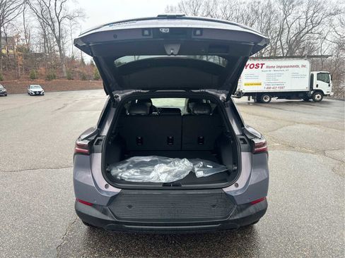 New 2026 Chevrolet Equinox EV LT image 13