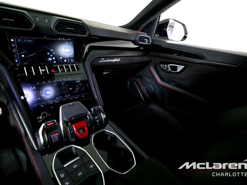 Used 2023 Lamborghini Urus S AWD/4WD image 15
