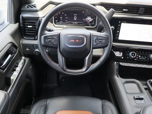 Certified 2025 GMC Sierra 2500 AT4 w/ AT4 Premium Plus Package AWD/4WD image 25
