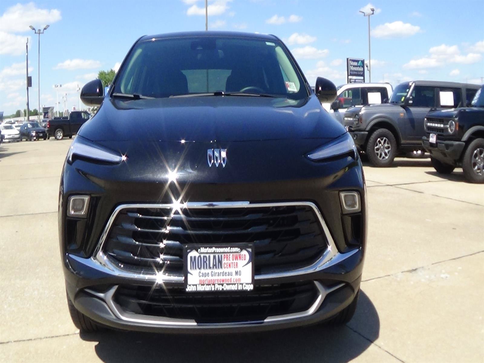 Used 2025 Buick Encore GX Preferred FWD image 3