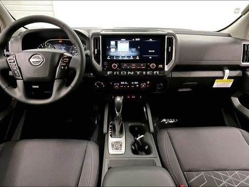 New 2026 Nissan Frontier SV AWD/4WD image 6