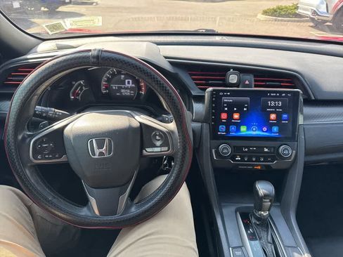 Used 2018 Honda Civic Sport image 35