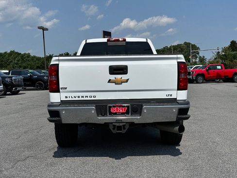 Used 2016 Chevrolet Silverado 2500 LTZ w/ Duramax Plus Package AWD/4WD image 12