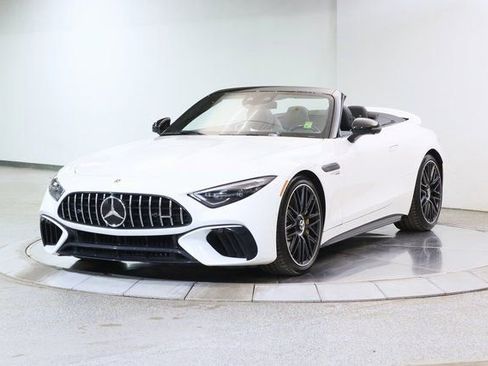 Used 2022 Mercedes-Benz SL 55 AMG 4MATIC w/ Driver Assistance Package image 14