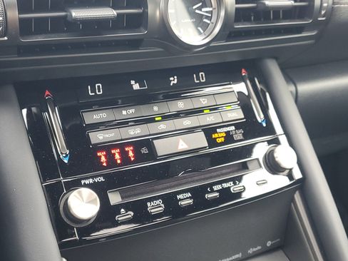 Certified 2023 Lexus IS 300 w/ Comfort Package image 29