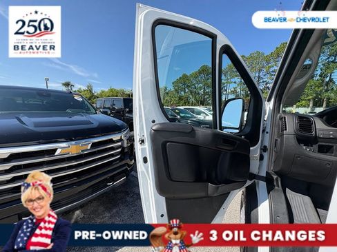 Used 2025 RAM ProMaster 2500 w/ Convenience Group FWD image 34