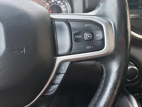 Used 2019 RAM 1500 Big Horn AWD/4WD image 24