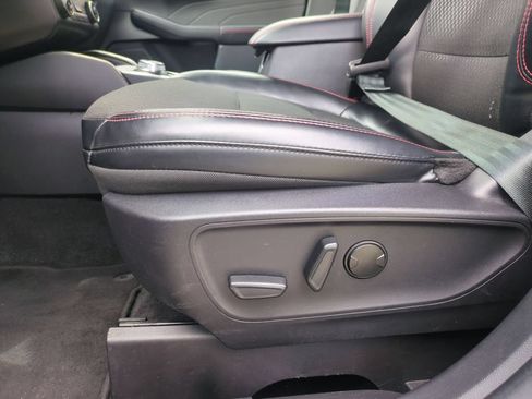 Used 2025 Ford Escape ST-Line FWD image 14