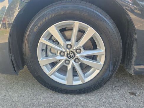 Used 2025 Toyota Camry LE FWD image 34