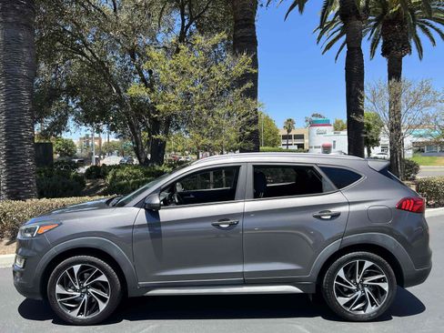 Used 2020 Hyundai Tucson Sport FWD image 13