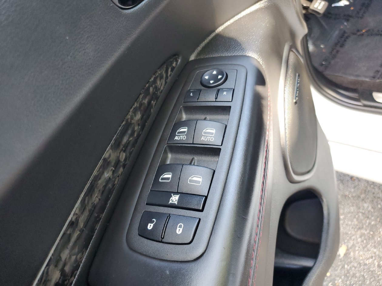 Used 2022 Dodge Durango R/T AWD/4WD image 17