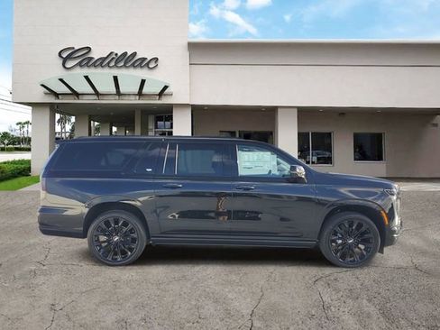 New 2026 Cadillac Escalade ESV Platinum Sport w/ LPO, ONYX Package AWD/4WD image 6