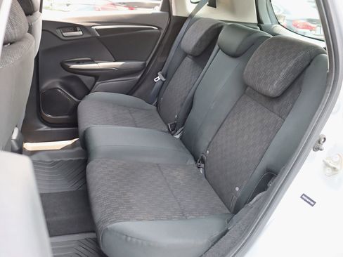 Used 2015 Honda Fit LX image 27