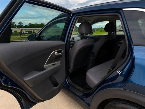 Used 2018 Kia Niro LX FWD image 13