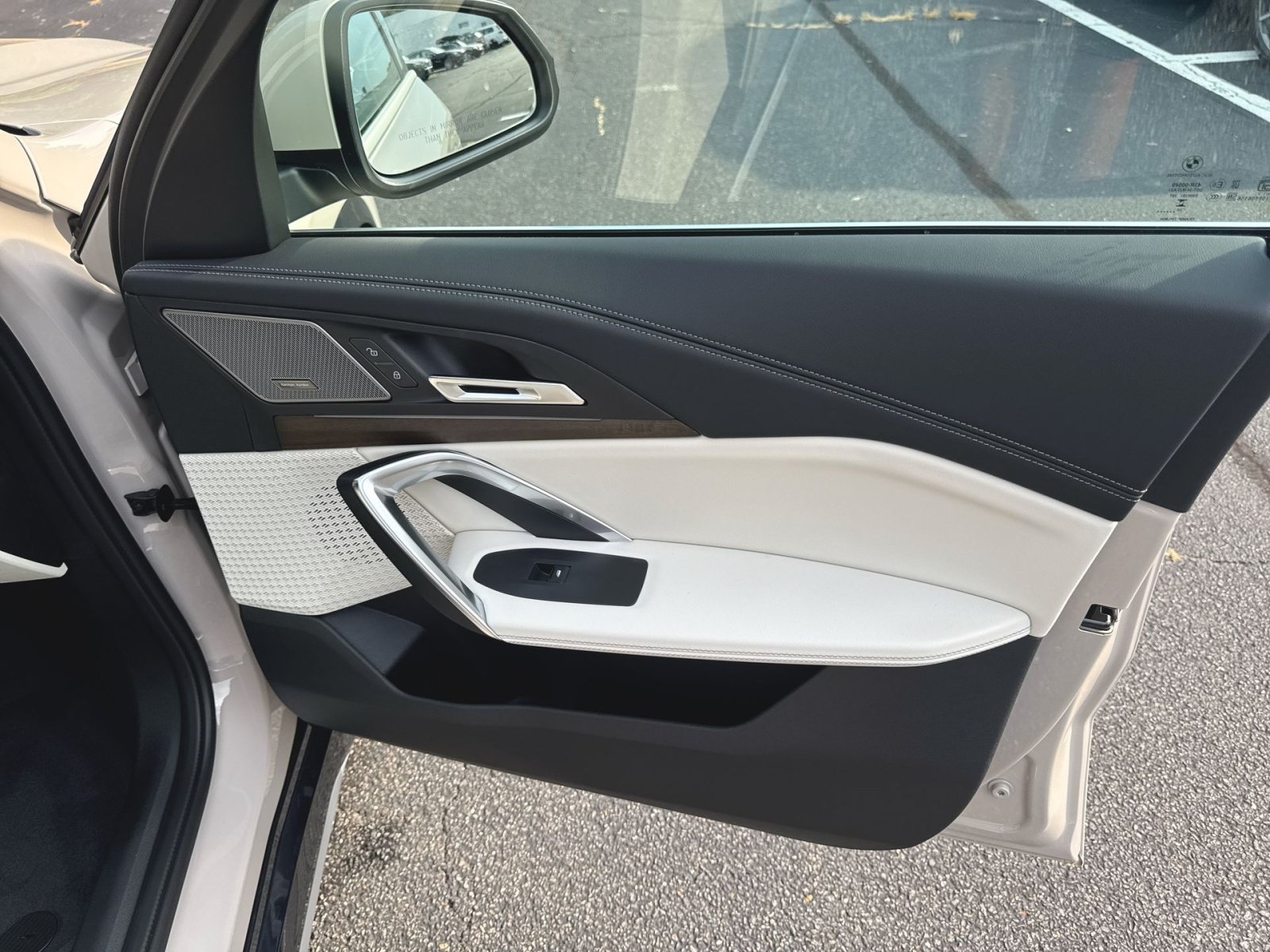 New 2027 BMW X1 xDrive28i AWD/4WD image 35