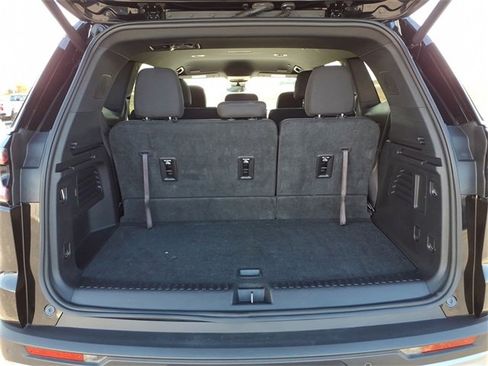 Certified 2025 GMC Acadia Elevation image 26