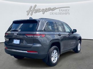 Used 2025 Jeep Grand Cherokee Laredo w/ MOPAR Finishing Package RWD video 3