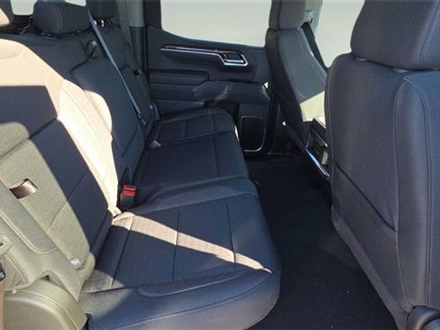 New 2026 GMC Sierra 1500 Elevation w/ Preferred Package image 17