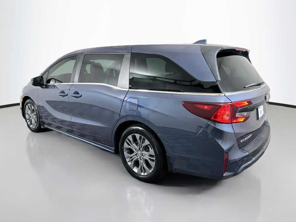 Certified 2025 Honda Odyssey Touring image 7