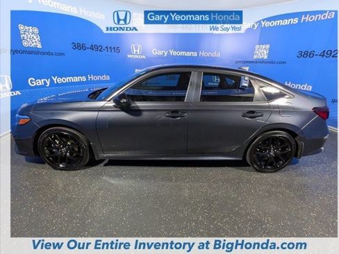 Used 2025 Honda Civic Sport image 10
