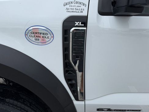 Used 2023 Ford F550 4x4 Crew Cab Super Duty image 18