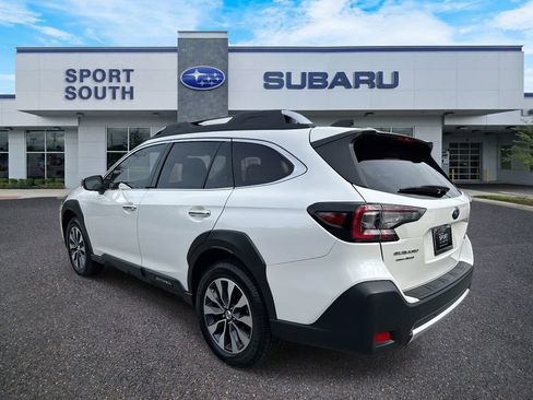 Used 2023 Subaru Outback Touring XT image 5