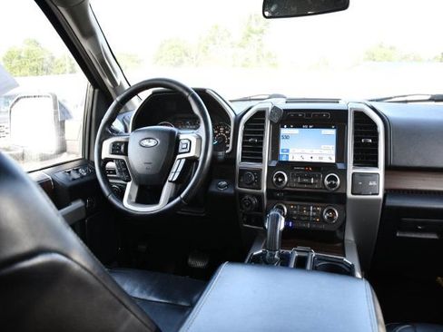 Used 2017 Ford F150 Lariat AWD/4WD image 21