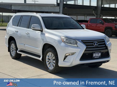 Used 2014 Lexus GX 460 w/ Premium Package AWD/4WD image 2