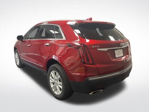 Certified 2024 Cadillac XT5 Luxury image 3