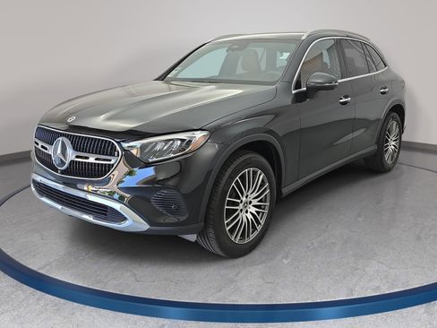 Certified 2026 Mercedes-Benz GLC 300 image 1