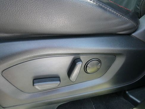 Used 2024 Ford Explorer ST w/ Equipment Group 401A AWD/4WD image 26