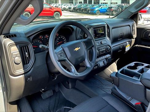 New 2026 Chevrolet Silverado 1500 Custom image 6