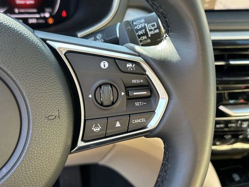 Certified 2025 Acura MDX FWD w/ Technology Package image 25