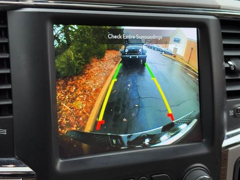 Used 2018 RAM 1500 Laramie w/ Convenience Group image 22